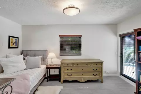 Bedroom - 3207 Dover Rd, Pompano Beach, FL 33062 photo 5 of 5
