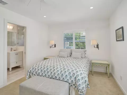 Bedroom - 3207 Dover Rd, Pompano Beach, FL 33062 photo 4 of 5
