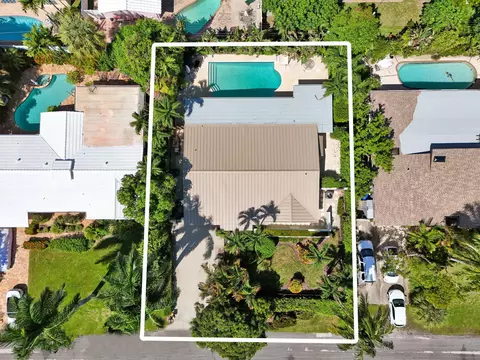 View/Area - 3207 Dover Rd, Pompano Beach, FL 33062 photo 5 of 13