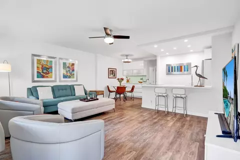 101 N Birch Rd #102, Fort Lauderdale, FL 33304