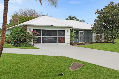 2971 SE Melaleuca Blvd, Port Saint Lucie, FL 34952