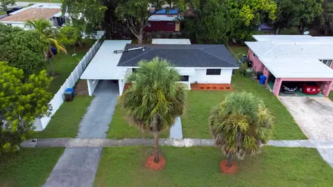 810 Wyoming Ave, Fort Lauderdale, FL 33312