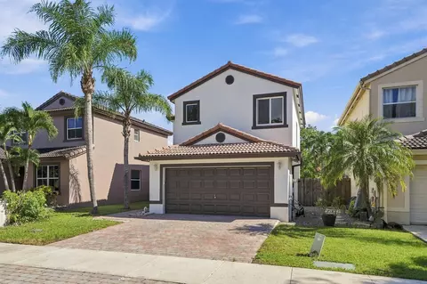 1888 SE 14th St, Homestead, FL 33035