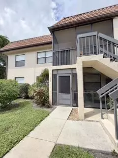 7069 Golf Colony Ct #102, Lake Worth, FL 33467