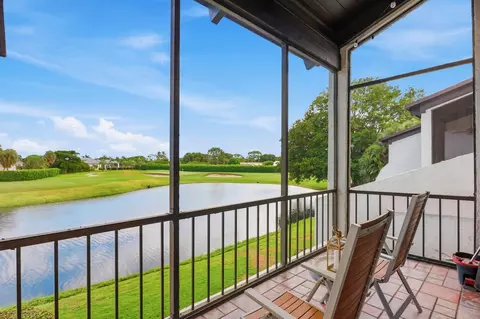 900 Greensward Ln #209-G, Delray Beach, FL 33445