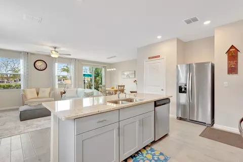 Kitchen - 2401 SE Tarvest Way, Stuart, FL 34997 photo 5 of 5