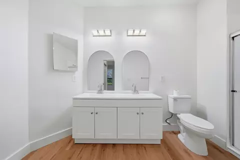 Bath - 201 Shell Falls Dr, Apollo Beach, FL 33572 photo 1 of 3