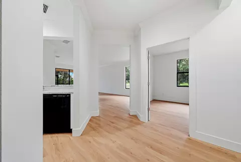 Entry Way - 201 Shell Falls Dr, Apollo Beach, FL 33572 photo 1 of 2