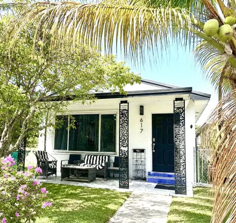 617 N D St, Lake Worth Beach, FL 33460