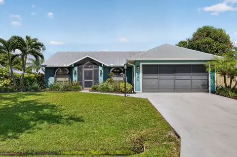 609 SE Barr St, Port Saint Lucie, FL 34984