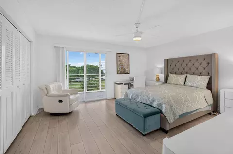 Bedroom - 4071 Cornwall D, Boca Raton, FL 33434 photo 1 of 4