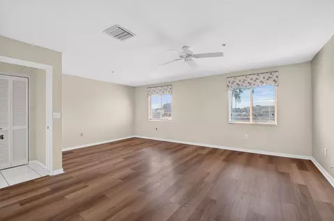 5952 Regal Glen Dr #203, Boynton Beach, FL 33437