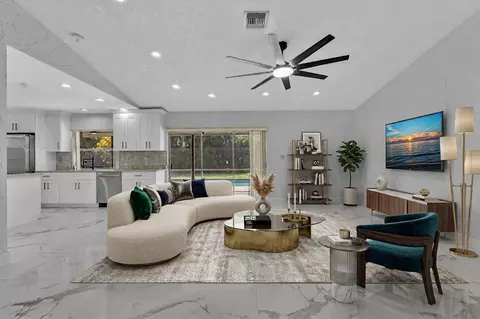 8866 NW 2nd Pl, Coral Springs, FL 33071