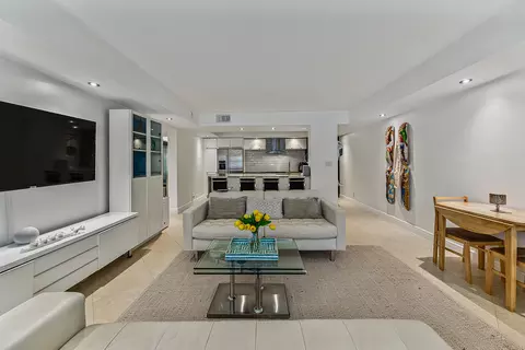 2900 NE 30th St #G1, Fort Lauderdale, FL 33306