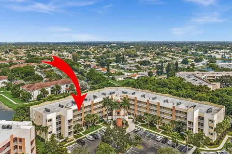 7775 Yardley Dr #403, Tamarac, FL 33321