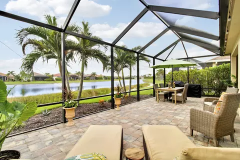 12350 SW Weeping Willow Ave, Port Saint Lucie, FL 34987