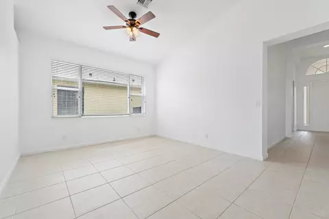 Living - 5183 SE Graham Dr, Stuart, FL 34997 photo 2 of 7