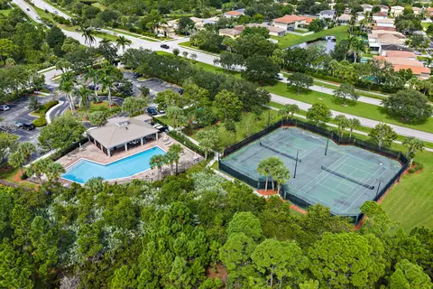 View/Area - 5183 SE Graham Dr, Stuart, FL 34997 photo 4 of 10