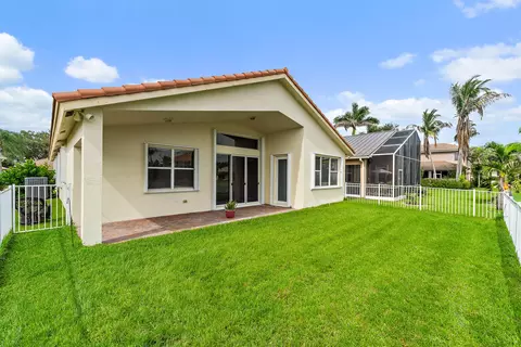 Exterior - 5183 SE Graham Dr, Stuart, FL 34997 photo 9 of 9