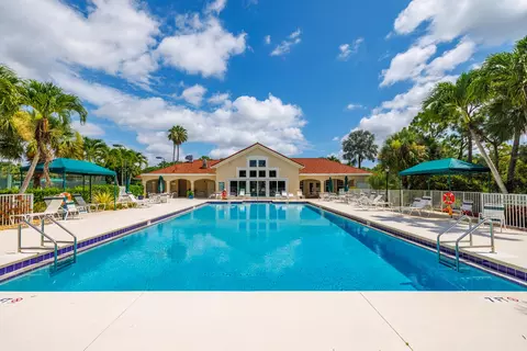 Exterior - 2986 SE Kingsmill Pl, Stuart, FL 34997 photo 7 of 11