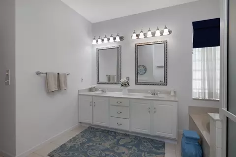 Bath - 2986 SE Kingsmill Pl, Stuart, FL 34997 photo 2 of 3