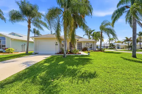 5930 Foxtail Way, Fort Pierce, FL 34982