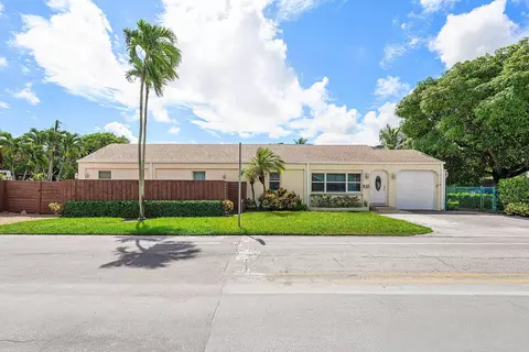 800 NE 6th St #1, Fort Lauderdale, FL 33304