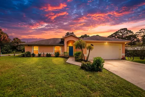 1512 N 42nd St, Fort Pierce, FL 34947