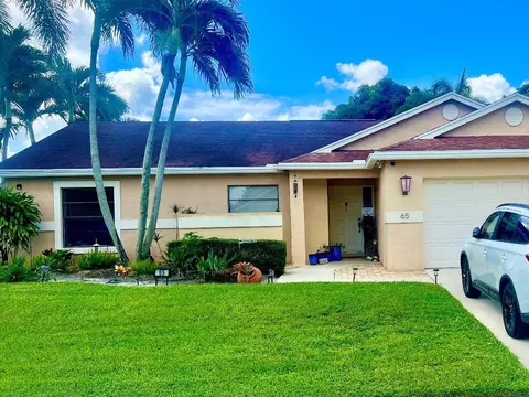 65 Cedar Ln, Boynton Beach, FL 33436