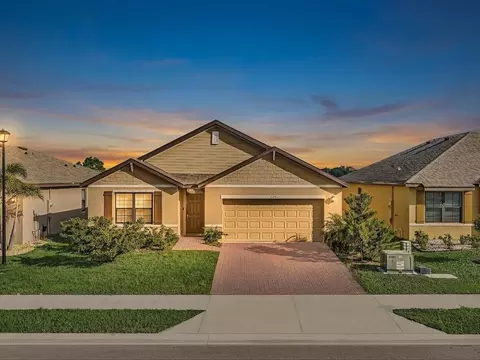 2173 Farmhouse Rd SE, Palm Bay, FL 32909