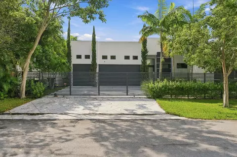 114 NE 16th Pl, Fort Lauderdale, FL 33305