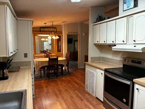 721 Oleander Cir, Micco, FL 32976 photo 5