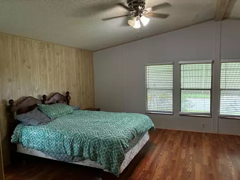 721 Oleander Cir, Micco, FL 32976 photo 9