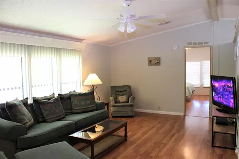 721 Oleander Cir, Micco, FL 32976 photo 2