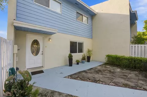 22334 SW 103rd Ct, Cutler Bay, FL 33190