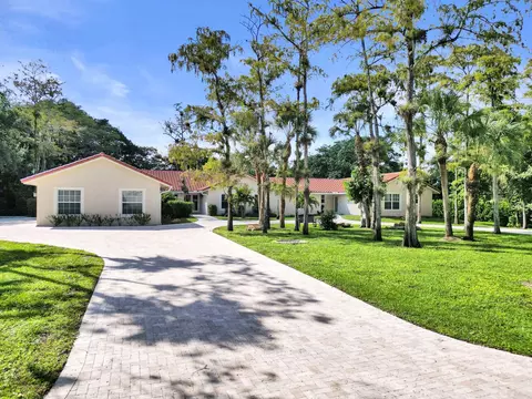 5000 NW 81st Ave, Coral Springs, FL 33067