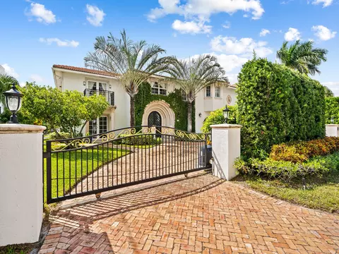 708 SE 7th St, Delray Beach, FL 33483