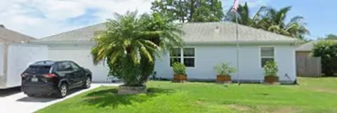 2031 SW Brisbane St, Port Saint Lucie, FL 34984