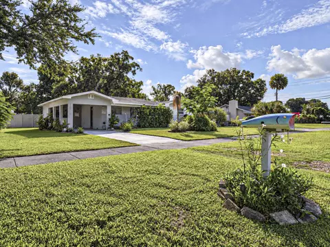 1620 34th Ave, Vero Beach, FL 32960