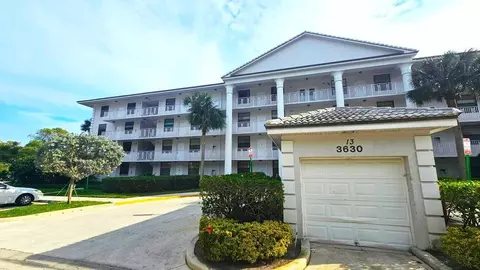 3630 Whitehall Dr #303, West Palm Beach, FL 33401