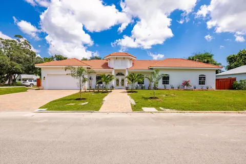 2206 Avilla Ave, Vero Beach, FL 32960