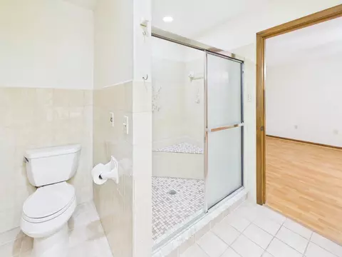 Bath - 1410 SE 8th Dr, Okeechobee, FL 34974 photo 5 of 5