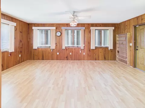 Living - 1410 SE 8th Dr, Okeechobee, FL 34974 photo 4 of 10