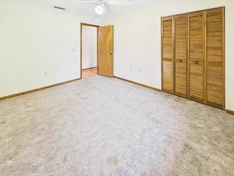 Bedroom - 1410 SE 8th Dr, Okeechobee, FL 34974 photo 2 of 7