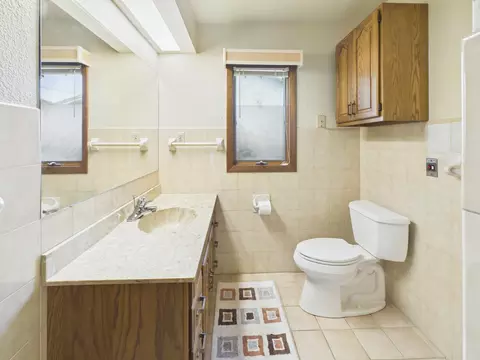 Bath - 1410 SE 8th Dr, Okeechobee, FL 34974 photo 1 of 5