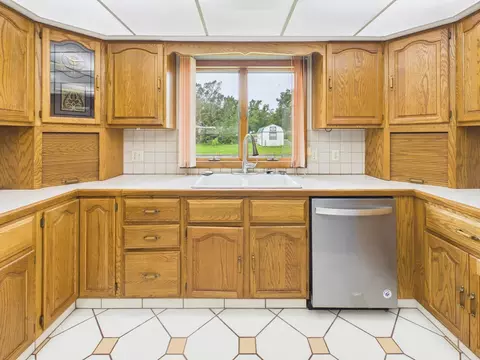 Kitchen - 1410 SE 8th Dr, Okeechobee, FL 34974 photo 2 of 6