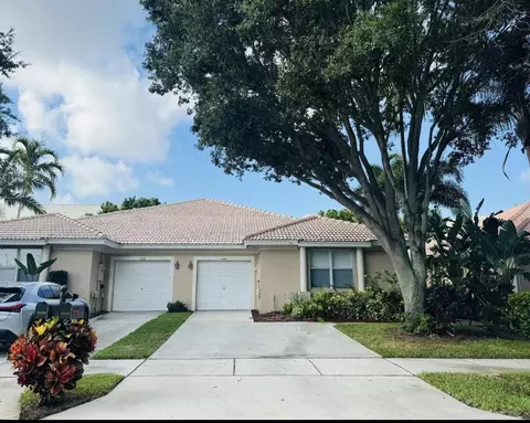 2464 Coral Trace Pl, Delray Beach, FL 33445