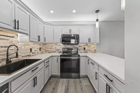 301 Miramar Ln #C1, Palm Beach Gardens, FL 33410