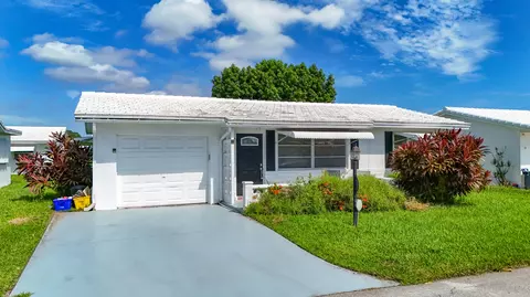 813 SW 5th Ct, Boynton Beach, FL 33426