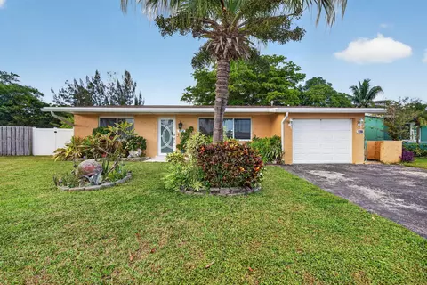 9877 NW 26th Pl, Sunrise, FL 33322